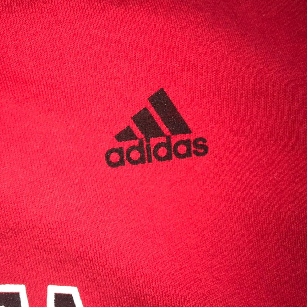 Unbeata”Bulls” Shirt Size Men’s Small Chicago ♥️🤗 - Picture 3 of 8